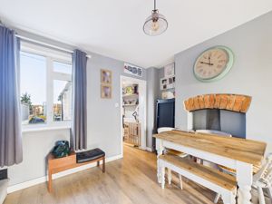 Dining- click for photo gallery